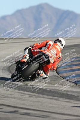 media/Jan-10-2026-Race Pace (Sat) [[3e4fee349c]]/2-Verified/Session 4 (Turn 12 Backside)/